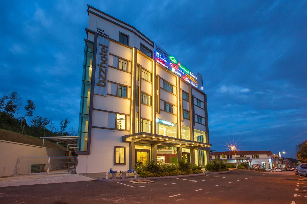 Bzz Hotel Skudai Exterior foto