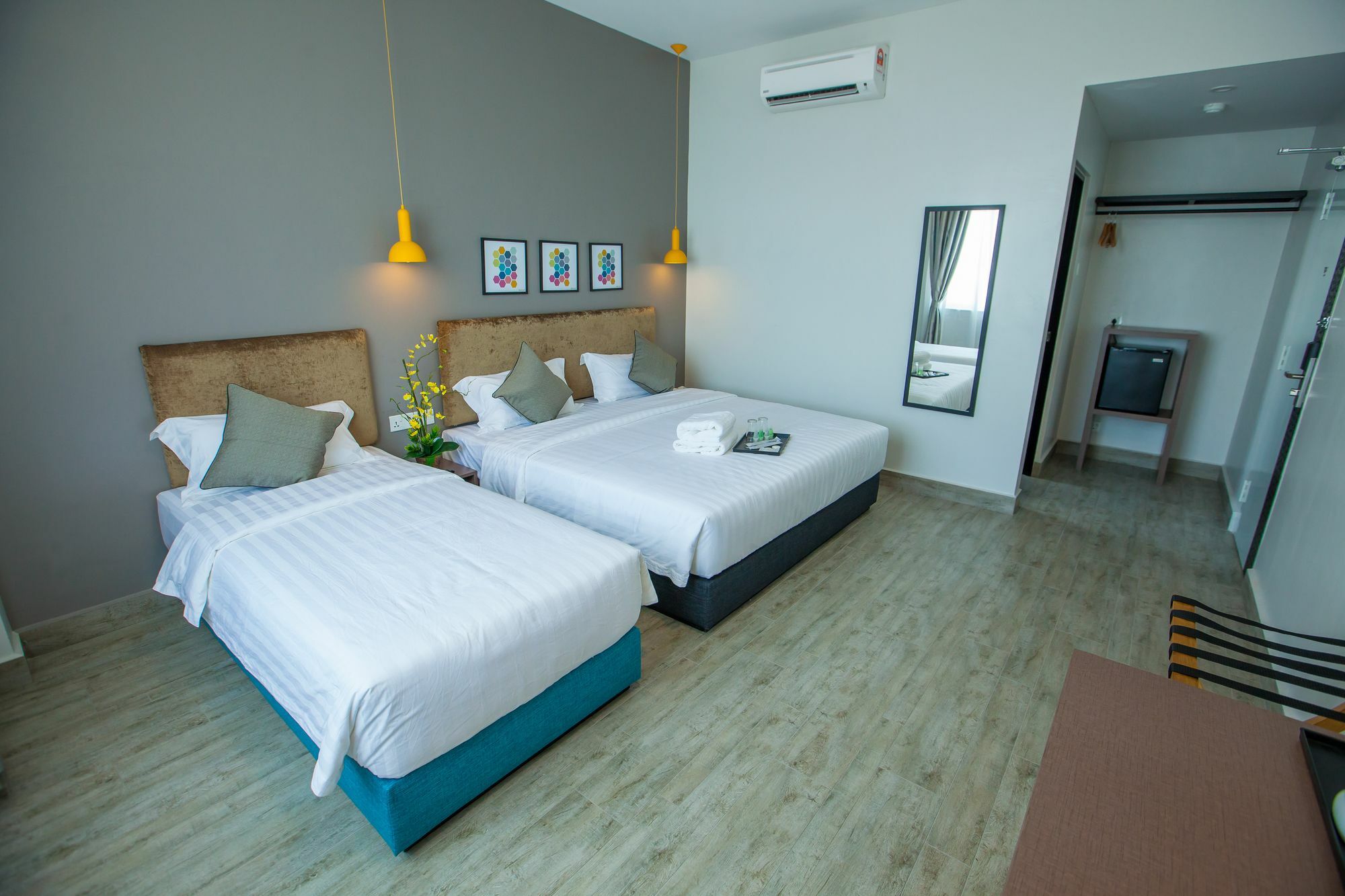 Bzz Hotel Skudai Exterior foto